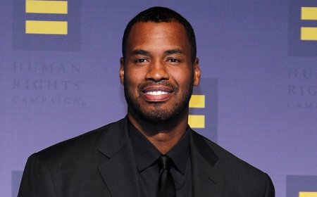 Former NBA Player Jason Collins Undergoing Treatment for Brain Tumor