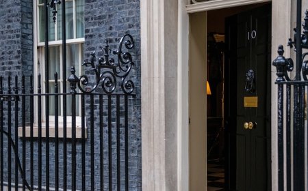 以总统与英国首相举行“激烈”会谈，双方分歧凸显