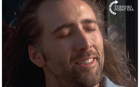 柯克之死，轻于鸿毛