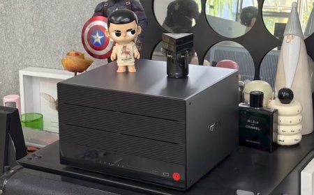 飞牛 NAS 自曝将标配 UPS 不间断电源，预计 10 月中旬亮相