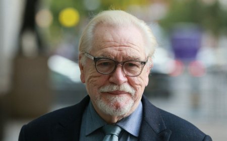 Brian Cox Suffers Kilt Wardrobe Malfunction And Accidentally Flashes Film Festival Audience