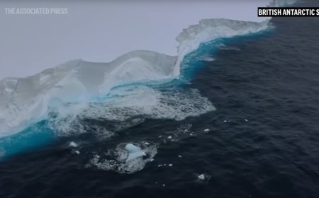 重达 1 万亿吨！全球最大冰山 A23a 正开始崩解