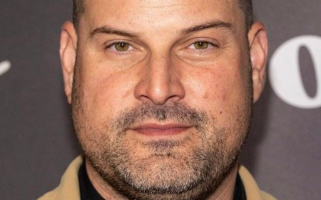 Max Adler Spills On Emotional 'Glee' Reunion During 'Weakest Link' Premiere