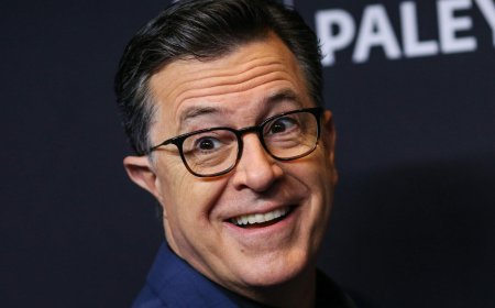 Stephen Colbert Defies CBS With Standing Ovation Emmy Speech