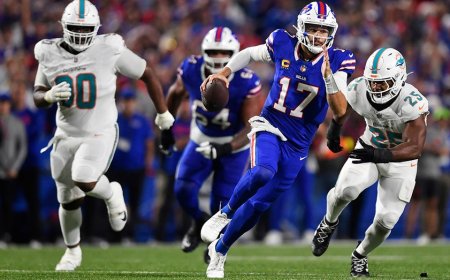 Bills' Josh Allen surpasses Patrick Mahomes' touchdown mark in win over Dolphins