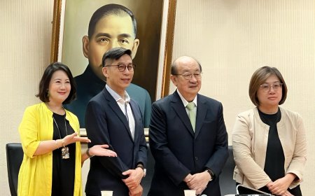 鍾佳濱驚訝接任黨團幹事長　柯建銘續任總召