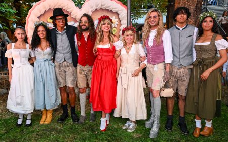 Heidi Klum Poses With All 4 Kids at German Festival in Munich