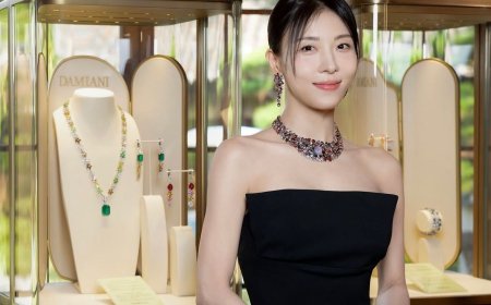 河智苑珠寶上身美到發光　47歲女神連背影都迷人