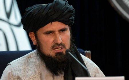 喀布尔回应特朗普威胁：交出巴格拉姆基地“绝不可能”