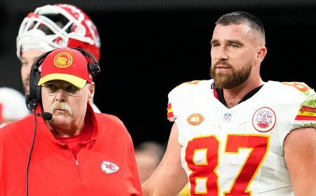 Travis Kelce and Andy Reid Have Heated Exchange on 'Sunday Night Football'