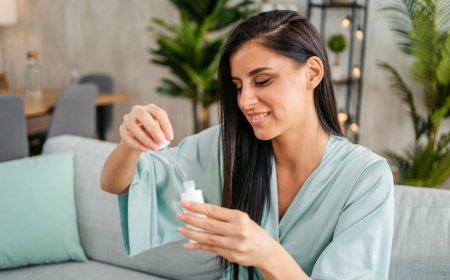 This 'No Needle' Fine Line Treatment Is a Major Hit With Shoppers 40+