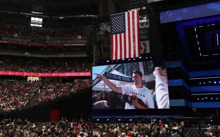 Leaders and influencers flood social media with tributes to Charlie Kirk as thousands pack Arizona memorial