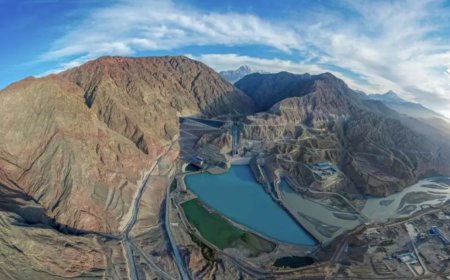 新疆阿克蘇大壩80層樓高超越三峽　蓄水量可填滿6座天山天池
