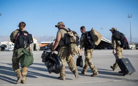 特朗普为何将巴格拉姆空军基地与格陵兰、巴拿马和加拿大一起列入他的愿望清单？