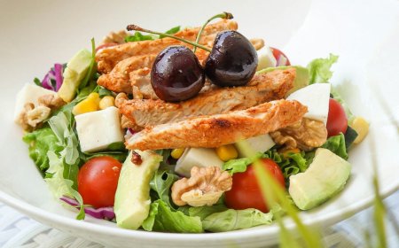 營養師提醒：真空即食雞胸沒加熱　小心肉毒桿菌素找上門