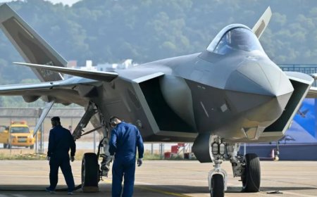 中国现在向公众展示其歼-20隐形战斗机的背后原因为何？