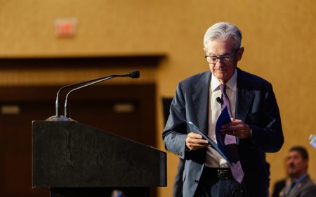 关税推高商品价格、为保就业而降息，鲍威尔最新讲话透露重要信息