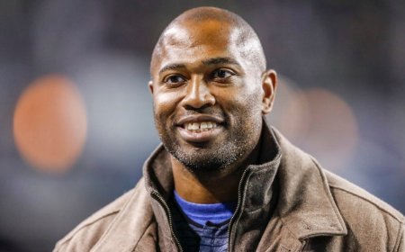 Ex-NFL MVP Shaun Alexander reveals he's expecting 14th child with wife