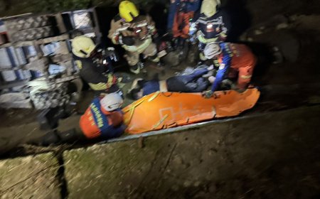 快訊／孝子果農沒回家吃晚餐！妻上山找人　驚見車翻山溝壓死他
