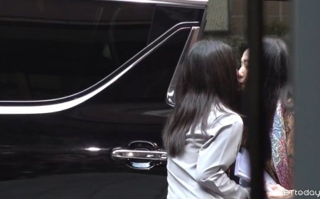 快訊／應曉薇再出庭！一下車「又跟愛女親嘴」　北院前上演母女情深