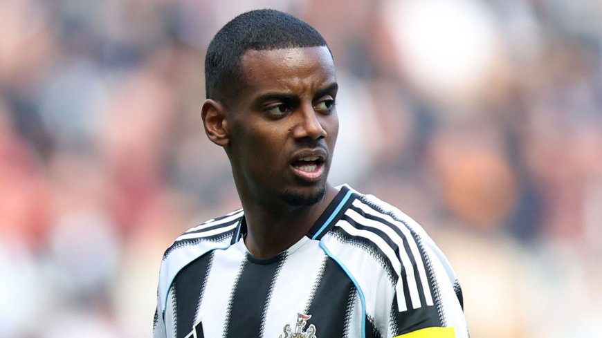 I wanted to rip up Barcelona contract after just two months… but I’d never go on strike like Alexander Isak