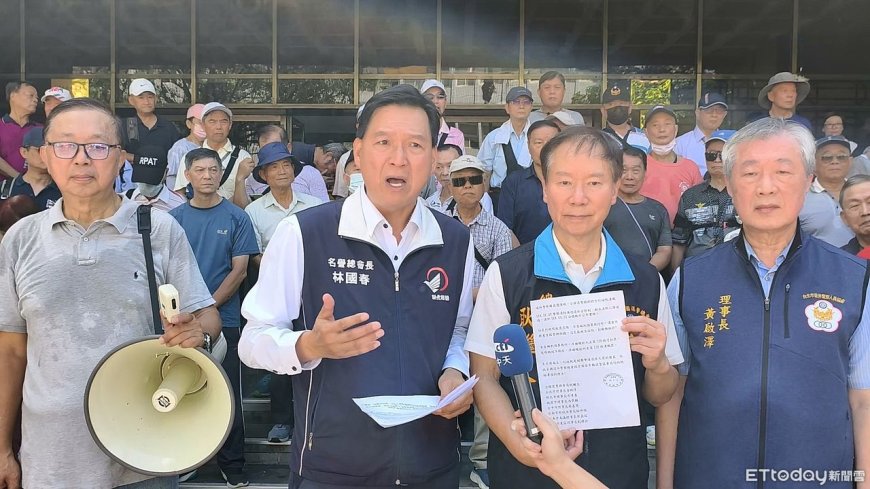 總統公布退休金新制政院卻卡關　退警團體告發卓榮泰剋扣+瀆職