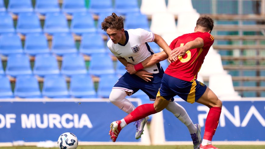 Arsenal starlet Max Dowman creates England history – but fans left furious over teenager’s treatment