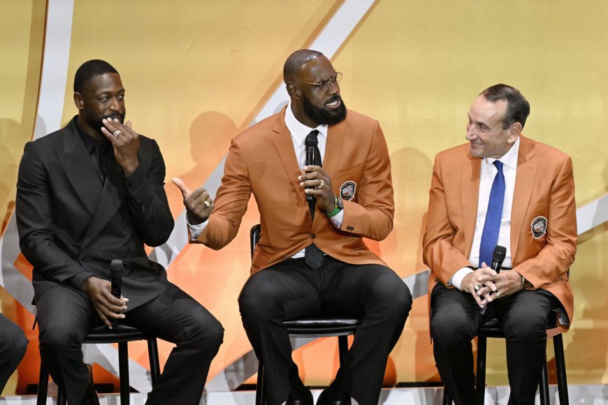2008救贖之隊名人堂重聚　詹皇致敬Kobe、霍華德妙語掀笑聲