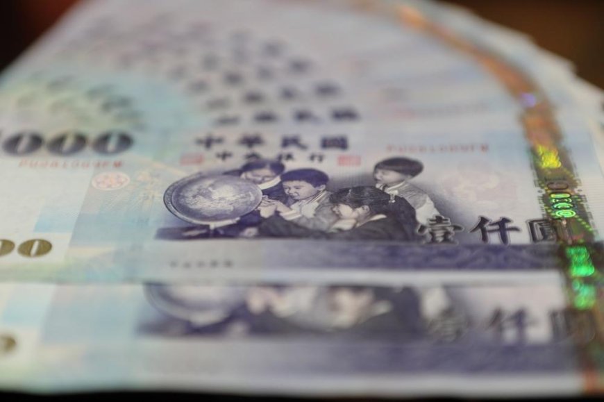 普發1萬最快10月入帳 賴清德簽總統令、政院本月送預算
