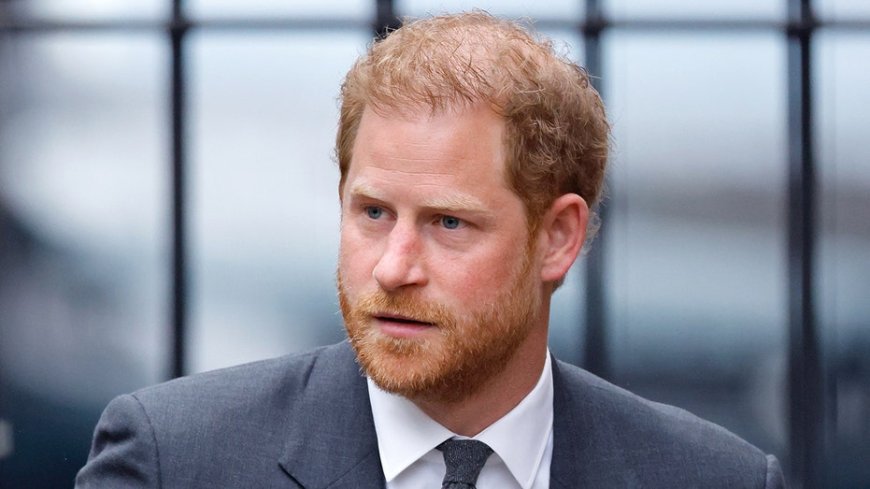 Prince Harry visits Queen Elizabeth's grave alone as royal family keeps their distance: experts