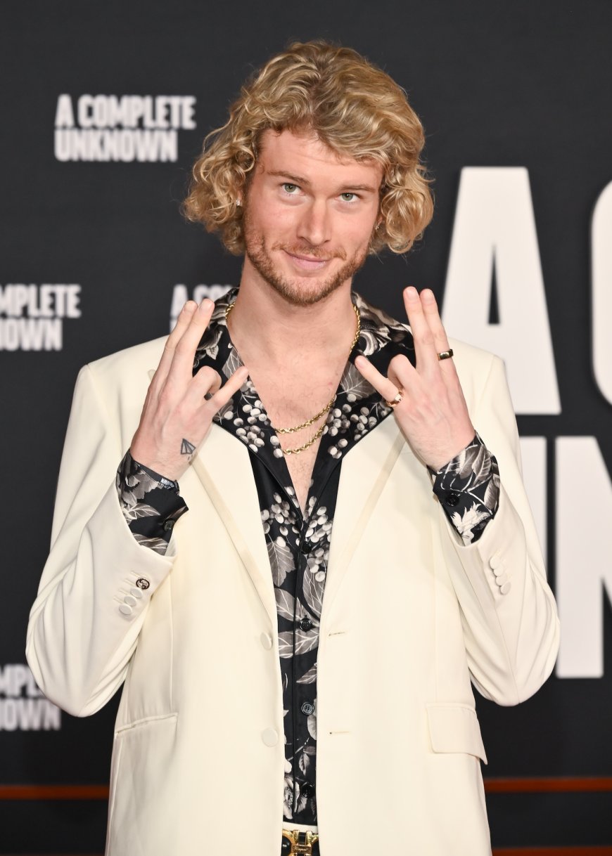 Yung Gravy Recalls Approaching 'MILF' Shania Twain at Grammys Party