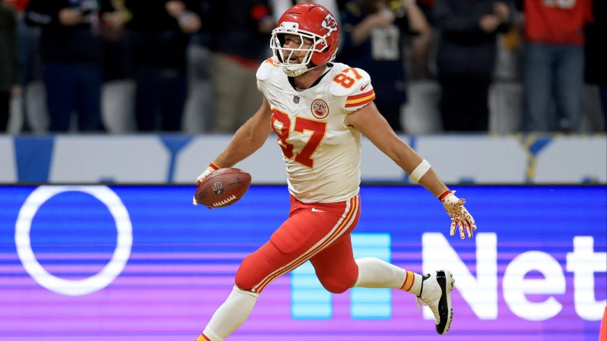 Ranking the top 10 tight ends in NFL history from Travis Kelce to Rob Gronkowski