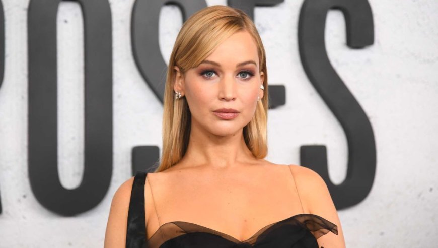 Jennifer Lawrence's $33K Bag Has a $45 Twin Hiding on Amazon