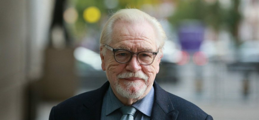 Brian Cox Suffers Kilt Wardrobe Malfunction And Accidentally Flashes Film Festival Audience