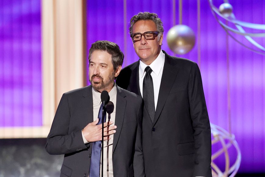 ‘Everybody Loves Raymond’ Stars Reunite as Brad Garrett Tells Ray Romano: ‘The Next Time I’m on the Emmys It Will Be in Memoriam’