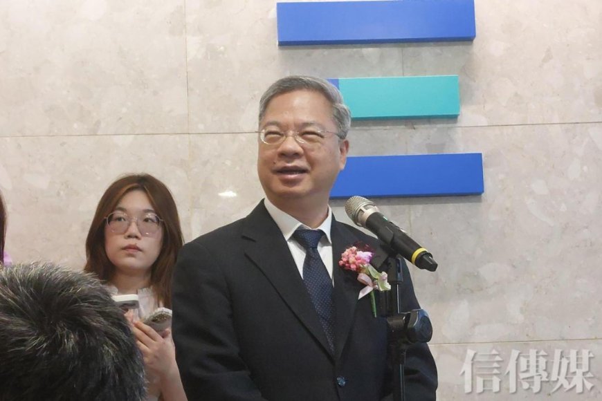 再生能源仍為重中之重　龔明鑫重整政策步調：光電聚焦屋頂汰換、對浮動風電態度轉積極