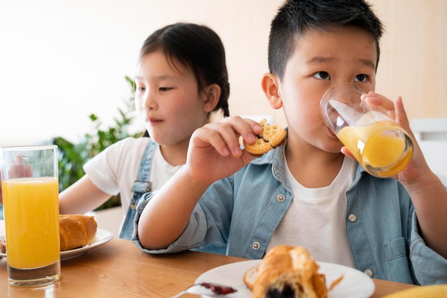 小時候胖長大自然會抽高…還是續胖？　兒科醫師公開真正「長高5祕訣」