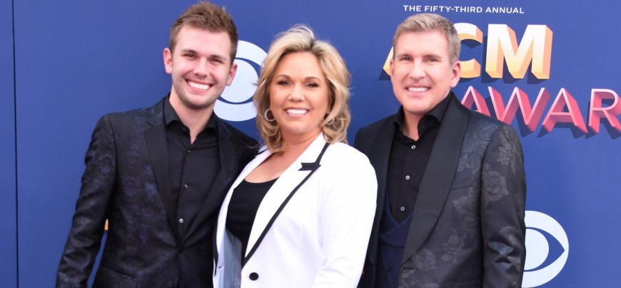 Todd Chrisley Reacts After Chase’s Bedroom Proposal Gets Rejected