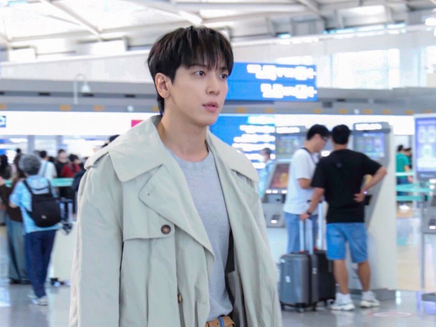 鄭容和抵台機場造型太帥！MK包搭「小籠包吊飾」傍晚現身台北101見粉絲