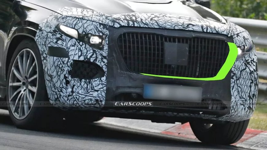 梅赛德斯 - 迈巴赫 GLS 改款车型谍照曝光:格栅设计微调
