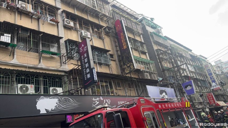 快訊／新北6樓頂加起火竄濃煙　1女大面積燒傷命危送醫搶救　