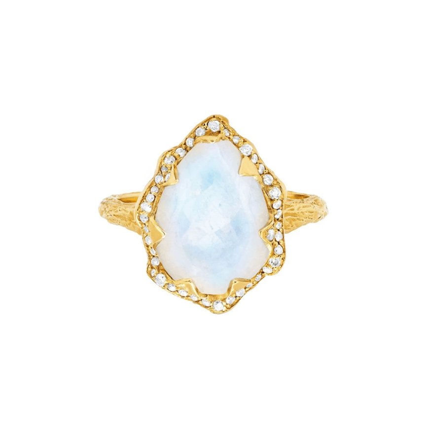 Meghan Markle Wears Massive 'Queen' Ring With Stone Bringing 'Good Fortune'