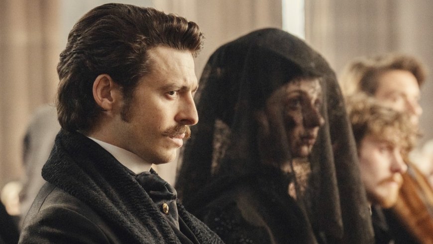 3 Underrated Netflix Shows I Can't Wait to Watch This Weekend (Sept. 26-28)