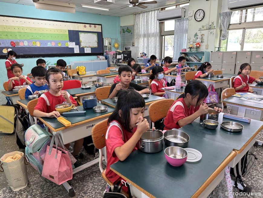 台東縣明年起教師節禮金2000元、學童午餐免付