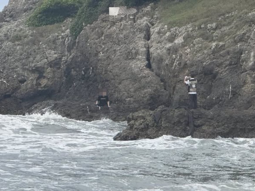 快訊／漲潮回不來！旗津遊客海邊玩水受困礁石　警消救援中