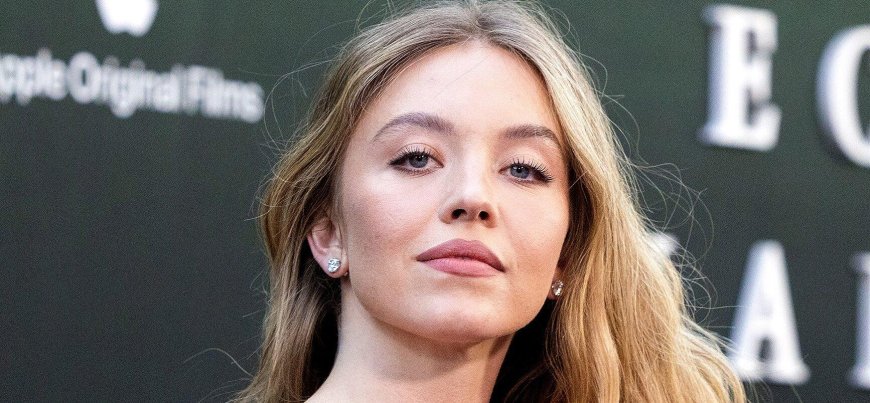Sydney Sweeney Reportedly 'Serious' About Romance With Scooter Braun As Couple Flaunts Rare PDA