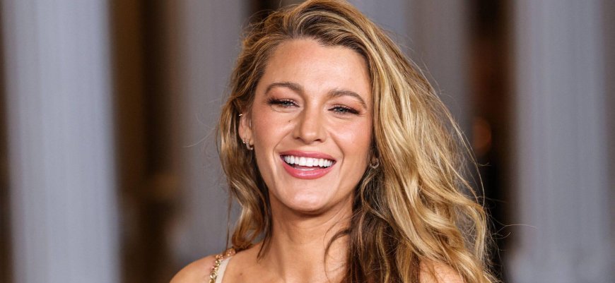 Blake Lively Lets Loose At Universal Orlando While Justin Baldoni Legal Fight Goes On