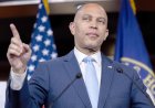 Jeffries spars with CBS host on claims the upcoming midterms will be 'rigged elections'
