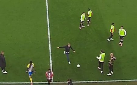 Sheffield United boss Chris Wilder sent off for booting football at own fan