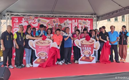 石龍宮「千人泡麵」10／4登場　泡麵造型郵筒搶先亮相